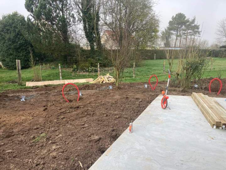 Préparation terrain avant aménagement du jardin Rots